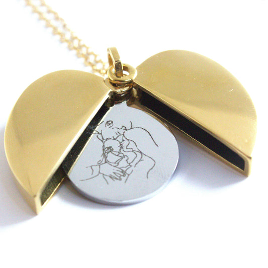 The Hidden Keepsake